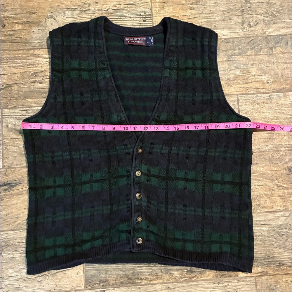 Roundtree & Yorke Dark Striped Sweater Vest - Picture 4 of 5